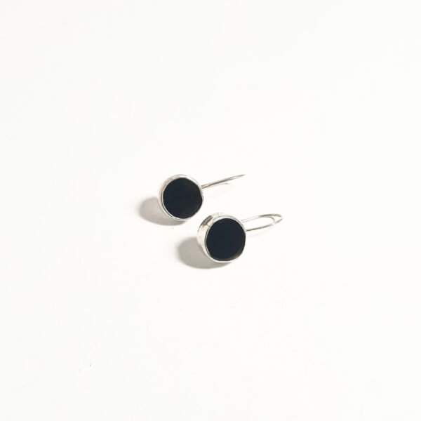 Onyx Stone Round Earrings - Görsel 2