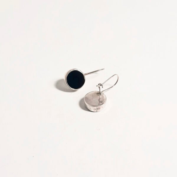 Onyx Stone Round Earrings - Görsel 3