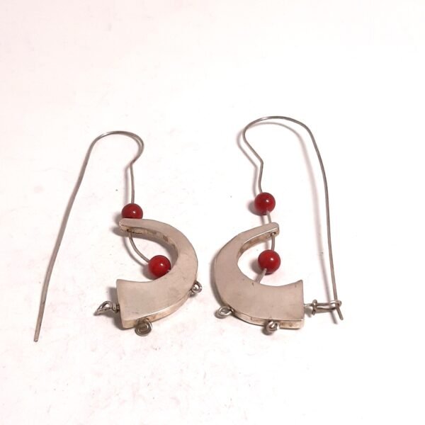 Coral Stone Trumpet Earring - Görsel 2