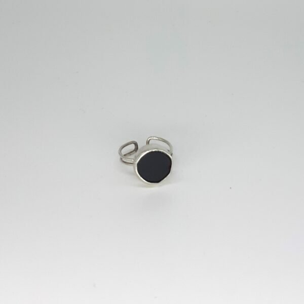 Onyx Round Ring